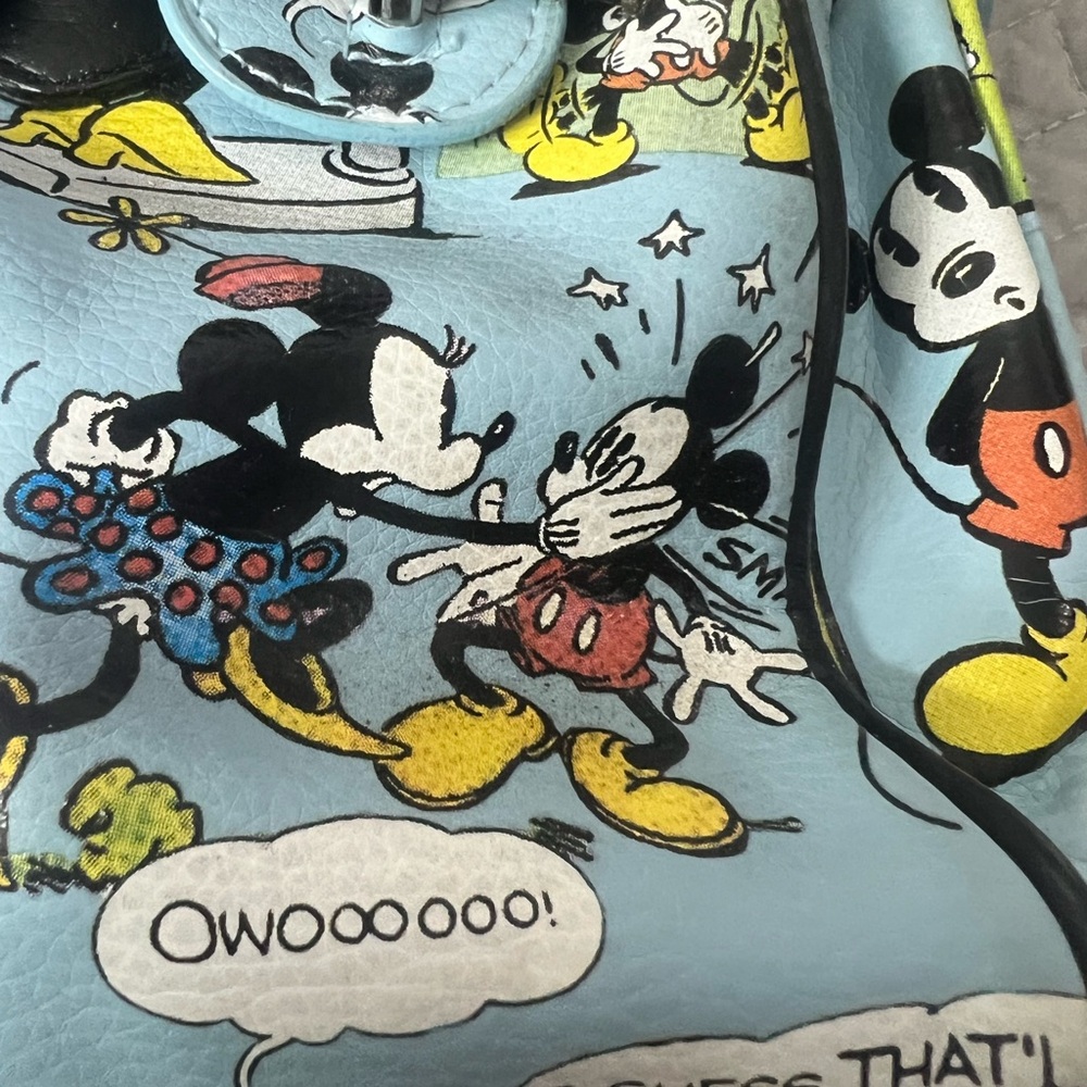 Walt Disney World Exclusive -  Blue Mickey Mouse Satchel - Picture 6 of 12